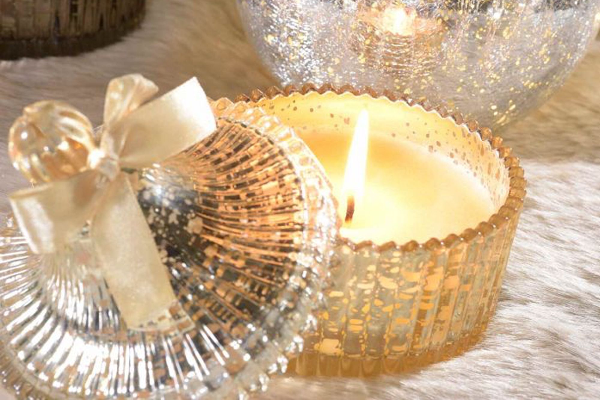 La candela profumata è la tua bomboniera matrimonio utile ed elegante